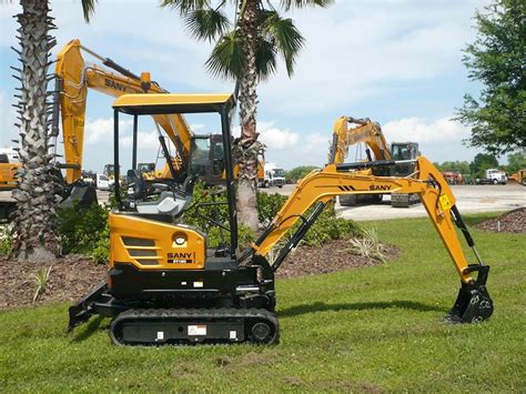 Used Large, Medium & Mini Excavators for Sale in TN & MS